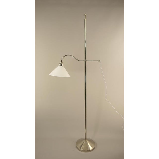 Extra large chrom floor lamp with opal glass shade for room lighting or for reading. height-adjustable up to 180 cm. the...