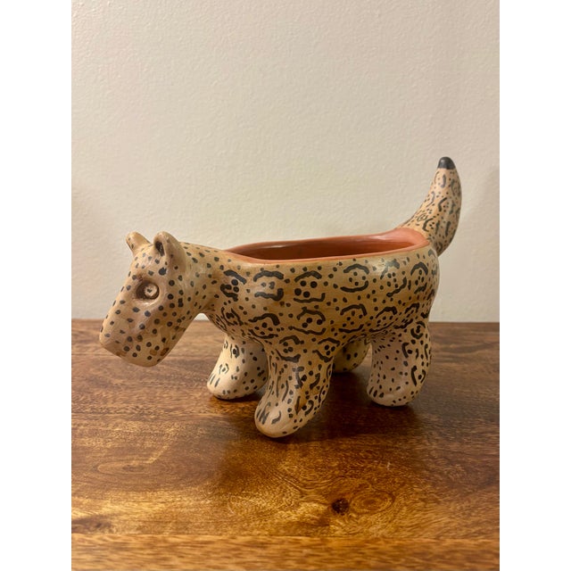 Early 21st Century Brazilian Indigenous Waujá Waurá Handmade Jaguar Pottery Bowl For Sale - Image 5 of 8