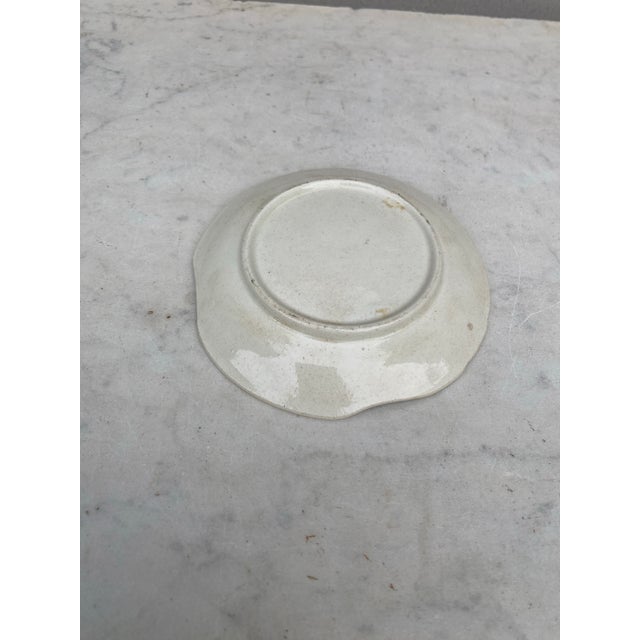 Majolica Shell Dish Keller & Guerin Saint Clement Circa 1900 For Sale - Image 4 of 5