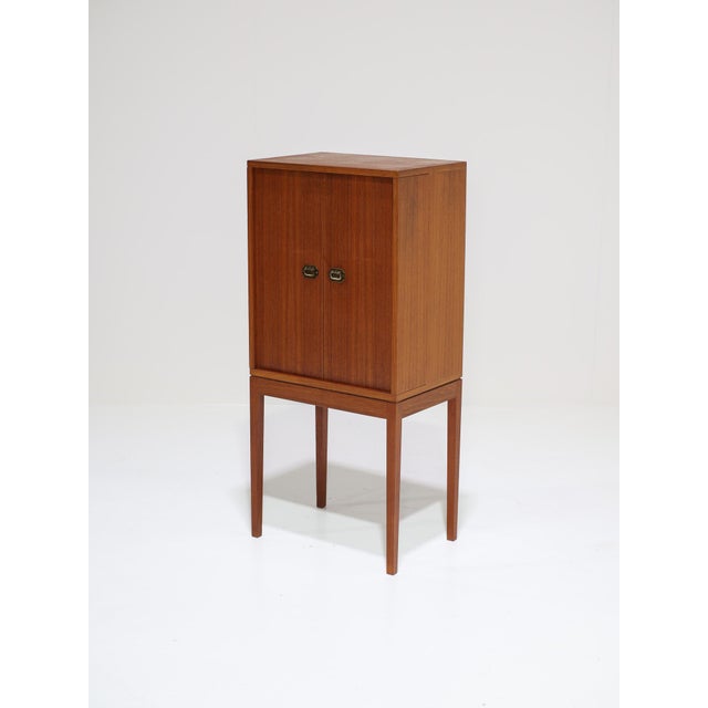 Mid-Century Modern Danish Teak Bar Cabinet by Henning Korch for Silkeborg Møbelfabrik, 1960s For Sale - Image 3 of 14