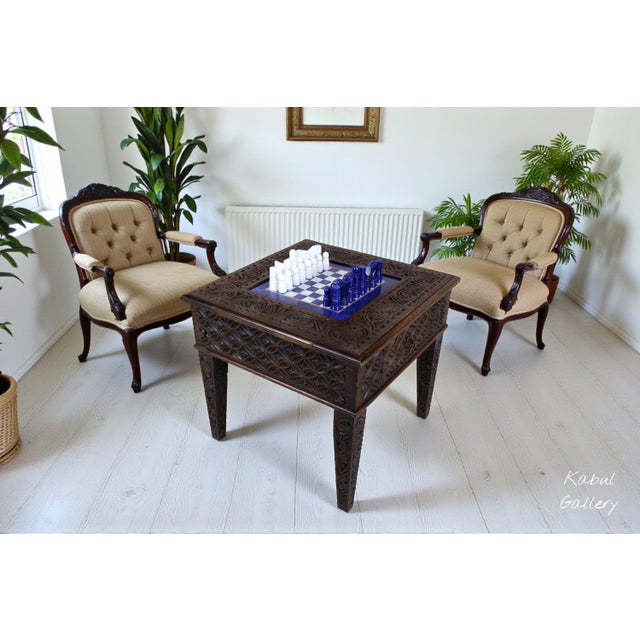 Brown Chess Table with Chess Pieces in Handcarved Cedar, 1990s, Set of 17 For Sale - Image 8 of 18