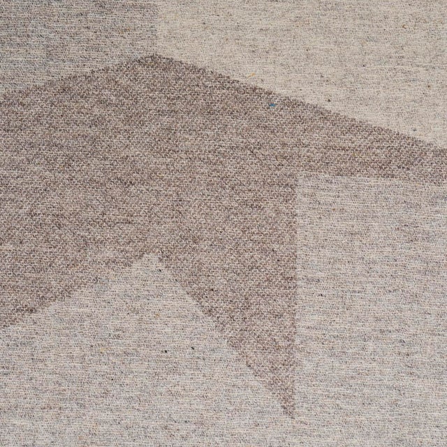 Contemporary SAMPLE - Schumacher Breuer Fabric In Dove Grey For Sale - Image 3 of 5