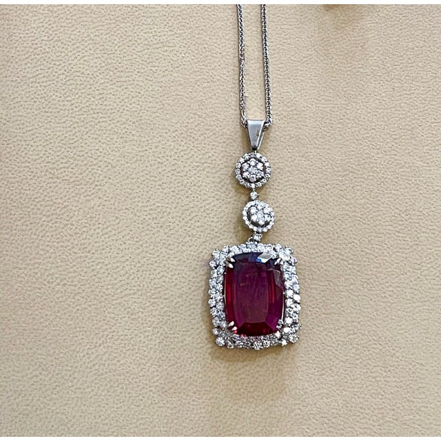 17 Carat Rubelite and 4 Carat Diamond Pendant / Necklace 14 Karat Gold, Estate For Sale - Image 11 of 18