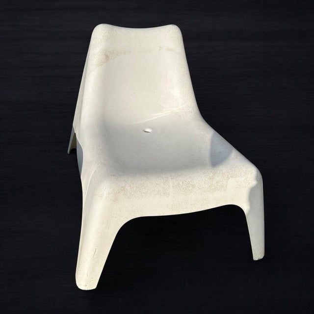 Sculptural Black and White Garden Lounge Chairs from Ikea, Set of 2 For Sale - Image 5 of 8