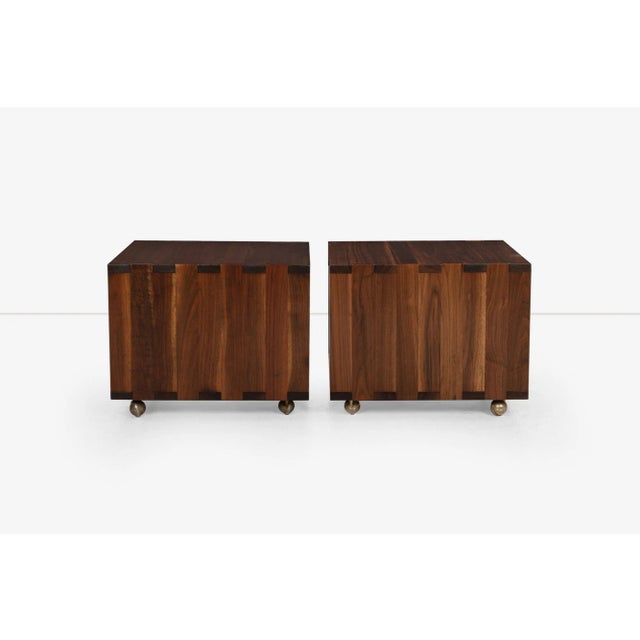 Edward Wormley for Dunbar Janus Group, Pair of Bedside Tables on Casters 1958 For Sale In Chicago - Image 6 of 12
