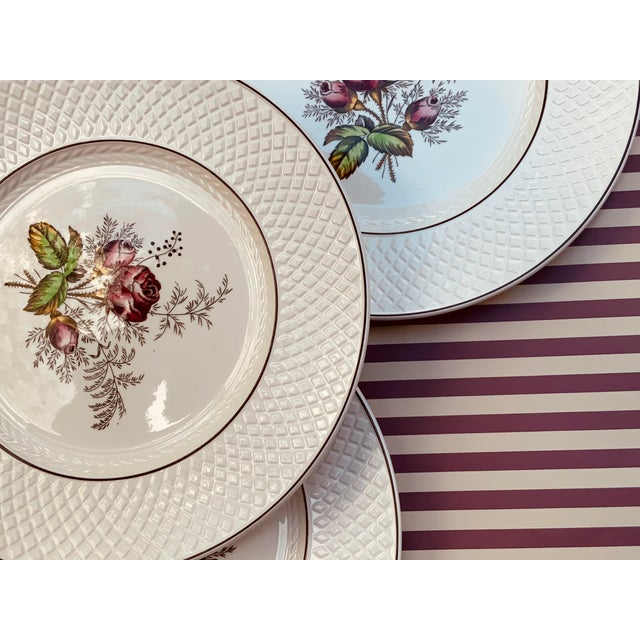 1930s Copeland Spode Mansard Red Rose Cream Bone China Dinner Plates - Set of 4 For Sale - Image 18 of 18