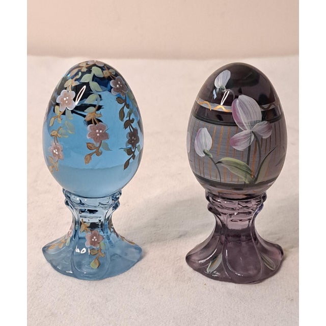 Fenton Art Glass Company Pair of Vintage Fenton Hand‑Painted Pedestal Eggs – Signed & Numbered Limited Editions For Sale - Image 4 of 12