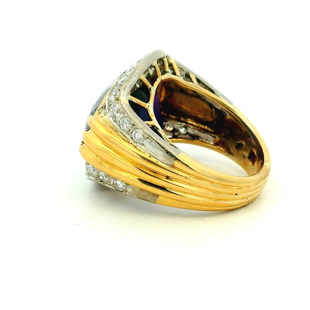 Metal 1960s Trio Italian 18k Gold Amethyst and Diamond Cocktail Ring, Size 6 For Sale - Image 7 of 14