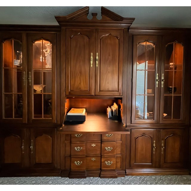 Vintage 1980s Traditional Thomasville Cherry Wood Modular Wall Unit System For Sale - Image 9 of 13