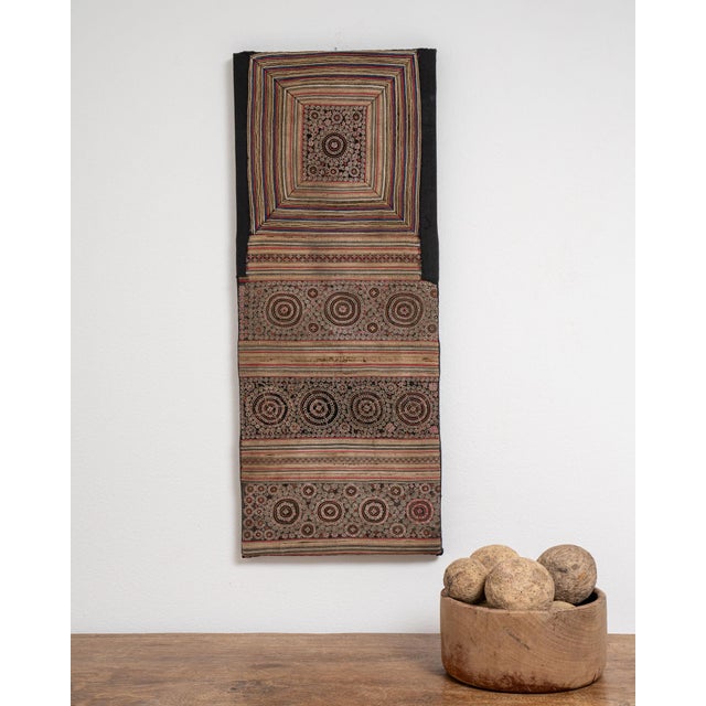 Early 20th Century Early 20th Century China Tan Textile Wall Hanging For Sale - Image 5 of 15