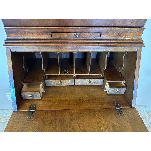 1980s Drexel Heritage “Et Cetera Collection” Inlaid Walnut Secretary Desk Bookcase With Bubble Glass For Sale In Phoenix - Image 6 of 9