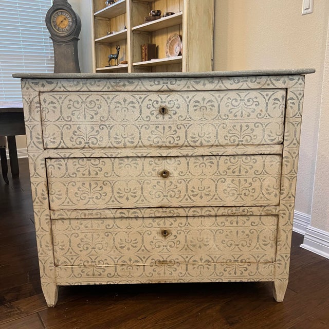 Italian Tuscan Painted Three Drawer Commode - 19th C For Sale - Image 10 of 10