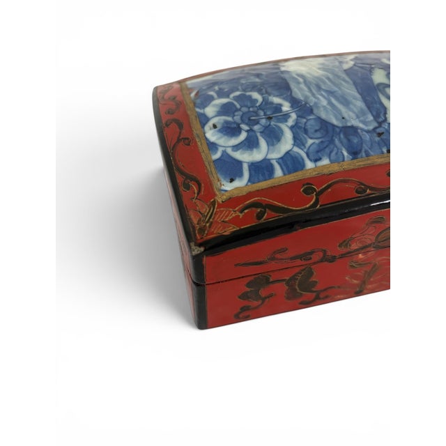 Antique Lacquered Chinese Porcelain Shard Box For Sale - Image 9 of 9