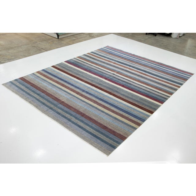 Modern Striped Designed Modern Savannah Handmade Wool Rug in Gray For Sale - Image 3 of 12