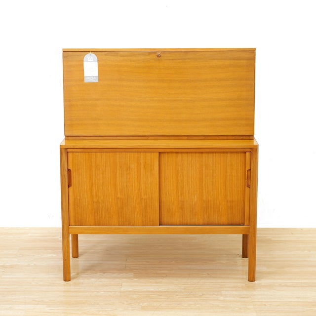 Brown 1960s Mid Century Teak Secretary Desk by Gordon Russell For Sale - Image 8 of 15