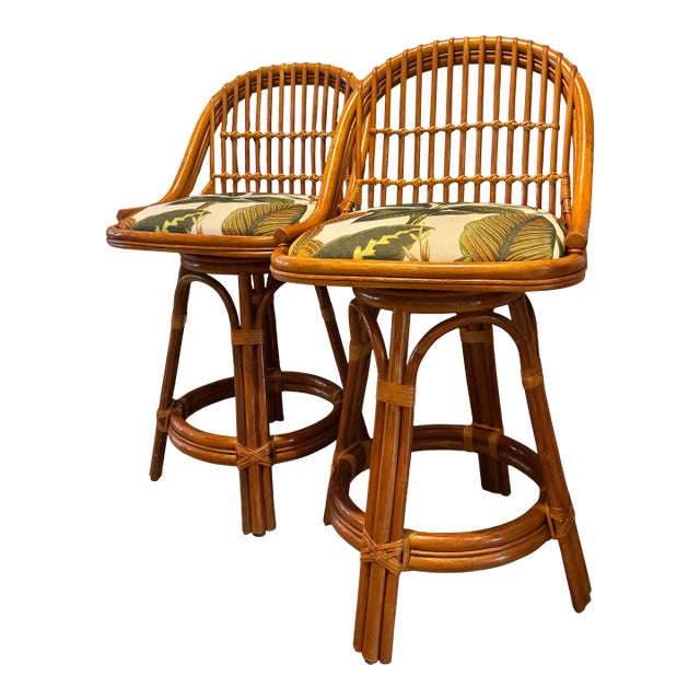 1960s Arched Spindle Rattan Swivel Counter Stools (Set of 2) For Sale