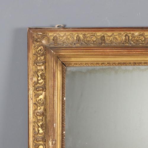 Carved and Gilded Wooden and Pastiglia Mirror For Sale - Image 3 of 11