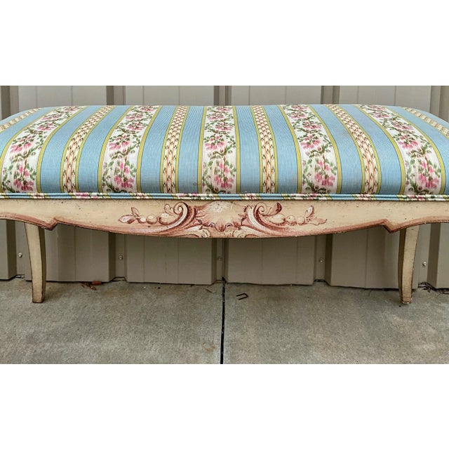 1960s Carved and Painted Italian Bench / Ottoman in Striped Floral Chintz For Sale - Image 4 of 7