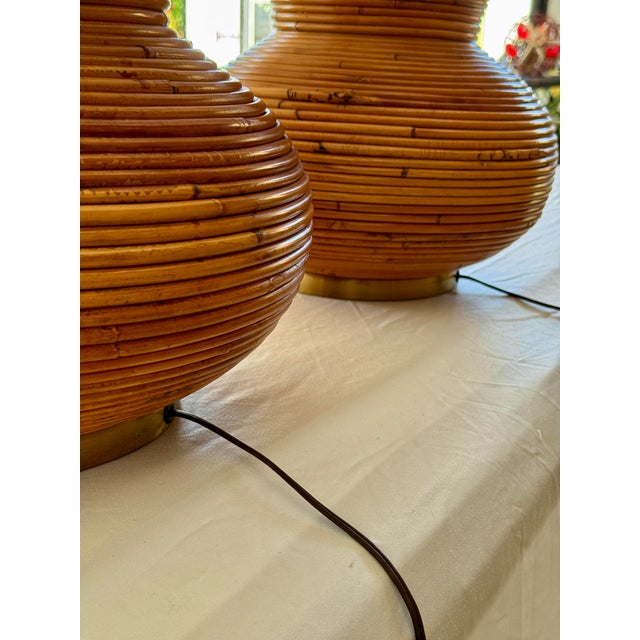 Mid-20th Century Refinished Organic Modern Rattan Coil Gourd Table Lamps With Brass Bases For Sale - Image 11 of 12