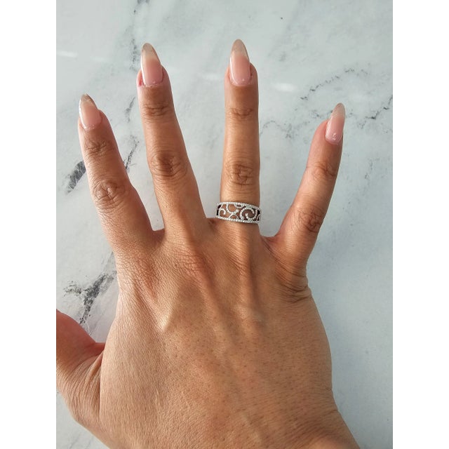 ♥ Product Summary ♥ Main Stone: Diamond Approx. Carat Weight: .25cttw Diamond Color: G/H Diamond Clarity: SI1/SI2 Stone...