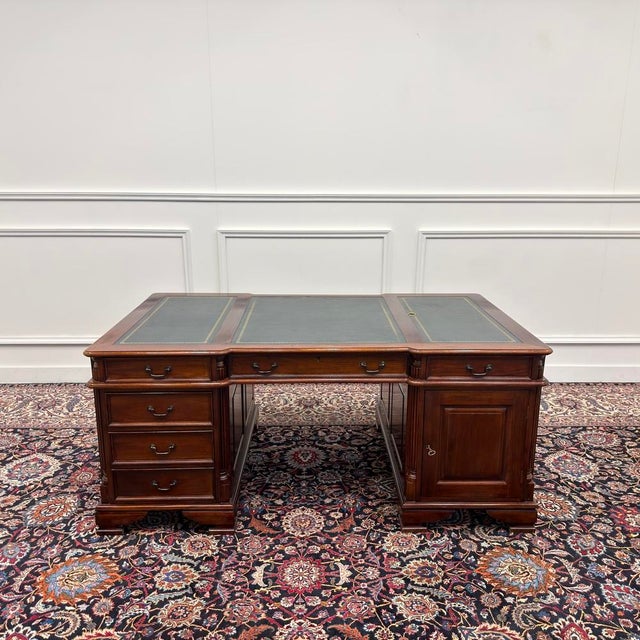 English Partner Desk with Green Leather For Sale - Image 4 of 18