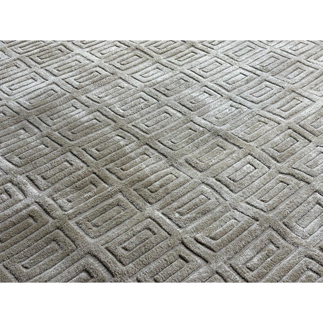 Rh Rajouri Silk & Wool Rug – 12' × 15' Wheat | Hand-Knotted Silk & Wool | Nepalese Artisan Construction For Sale - Image 10 of 18