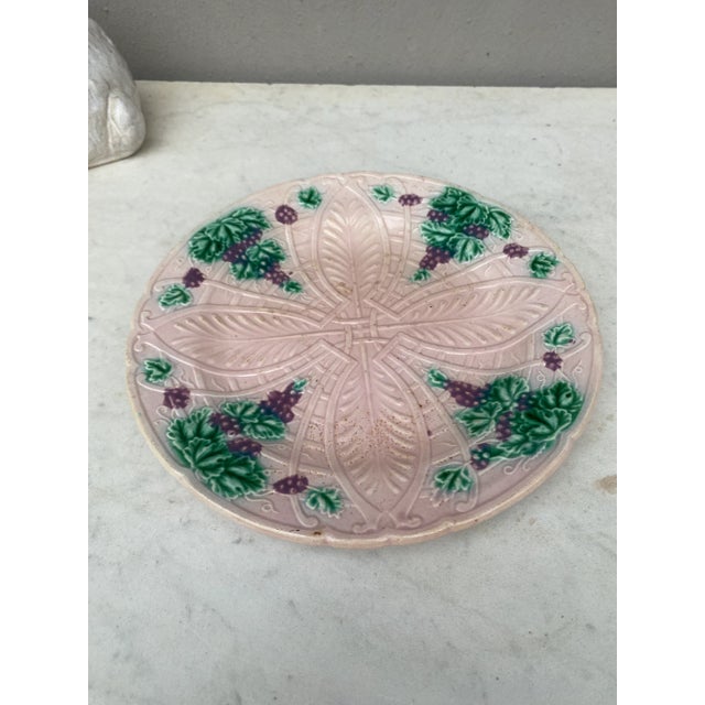 Charming French Majolica plate grapes Salins, circa 1890.