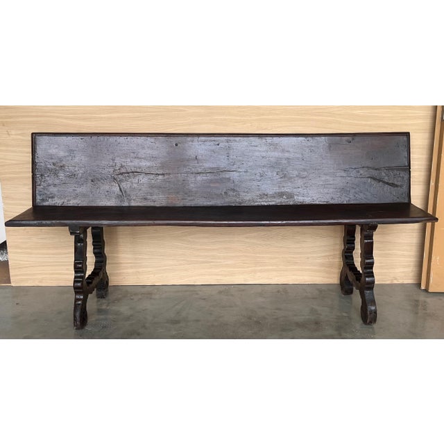 20th Century Spanish Renaissance Carved Walnut Bench Banquette "Escaño" For Sale - Image 10 of 18