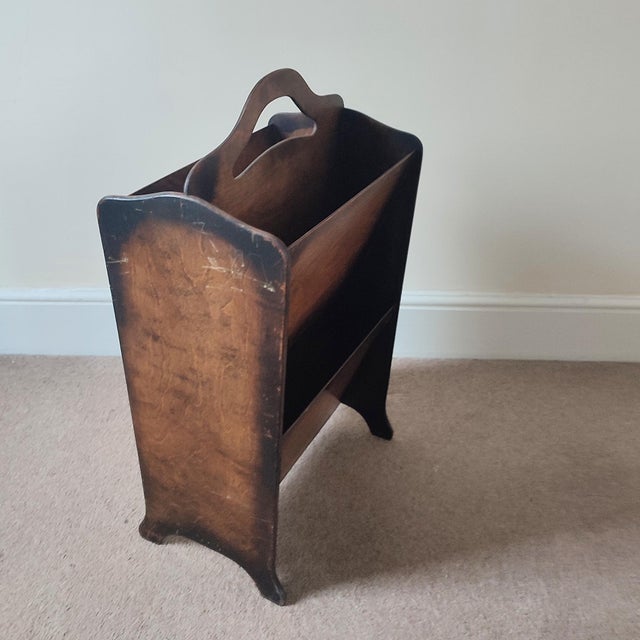 1920s Vintage Double Wooden Magazine Rack by Haxyes, 1920s For Sale - Image 5 of 13