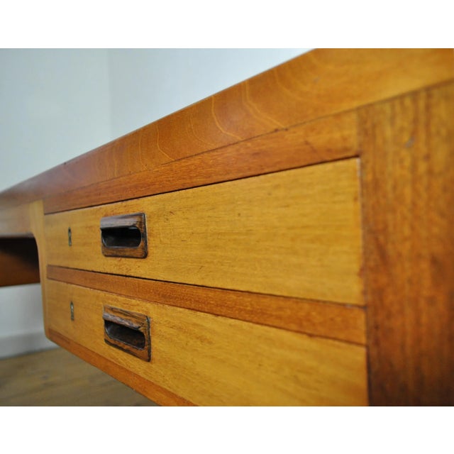 Wood Scandinavian Modern Mahogany Desk by Ejnar Larsen and Axle Bender Madsen for Willy Beck For Sale - Image 7 of 14