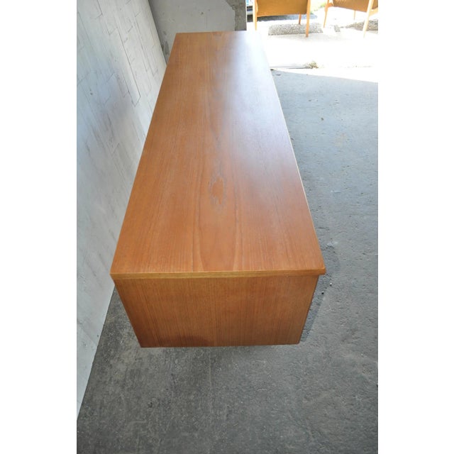 Frank Guille Sideboard by Frank Guille for Austinsuite, 1960s For Sale - Image 4 of 7