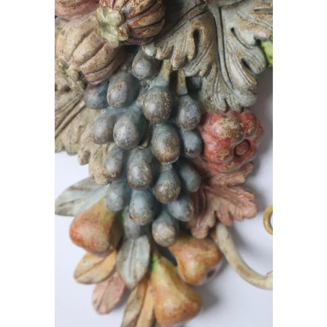 Hollywood Regency Hand-Carved Cornucopia Wall Lamp, 1960s For Sale - Image 4 of 9