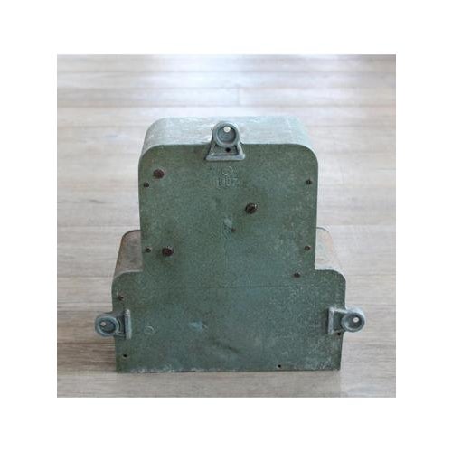 Green Billiard Totalizer with Balls from Barbareschi, 1950s For Sale - Image 8 of 12