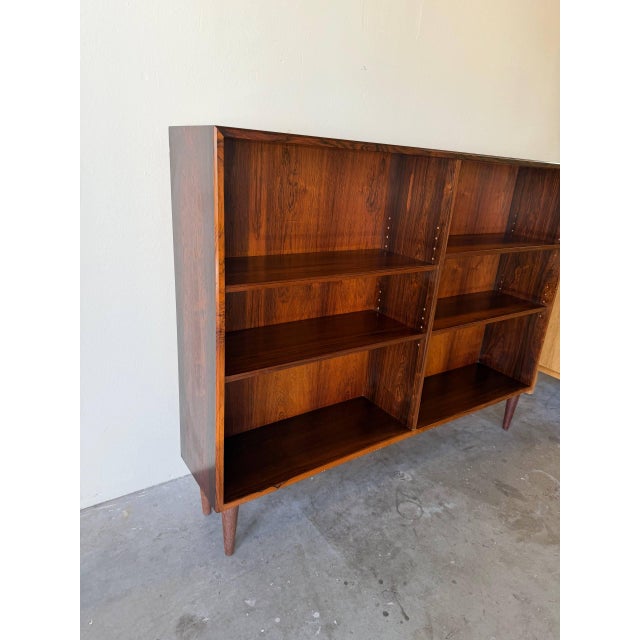 Mid-Century Danish Rosewood Bookcase - Vintage Scandinavian Shelving Unit 1960s For Sale In Los Angeles - Image 6 of 10