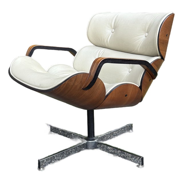 Vintage Mid Century Modern Segmented Chair Attributed to George Mulhauser for Plycraft For Sale