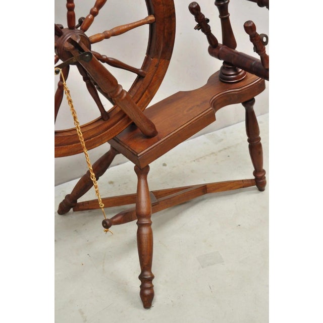Antique Canadian Country Primitive Pine Wood Colonial Wooden Spinning Wheel For Sale - Image 10 of 12