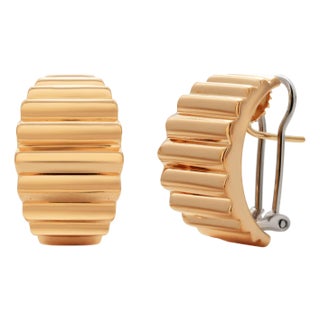 Vintage Tiffany and Co 18k Yellow Gold Hoop Earrings, A Pair For Sale