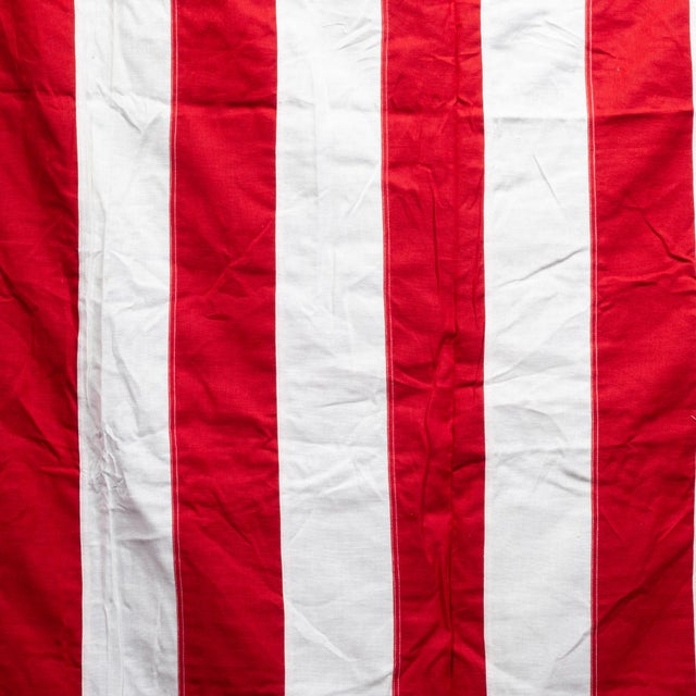 Linen Large Philadelphia Q. M. Depot American Flag With 48 Stars c.1940-1950 For Sale - Image 8 of 9