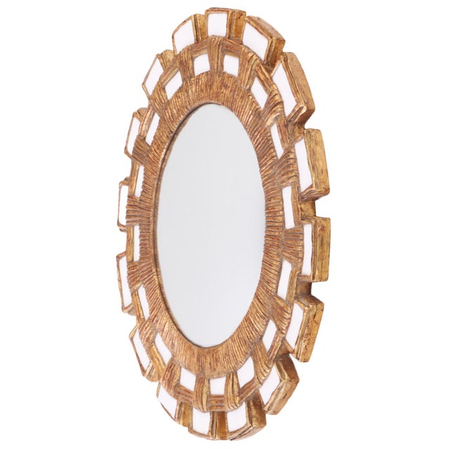 A Snow White Glass and Resin Mirror, in the Manner of Line Vautrin. Contemporary. For Sale In Philadelphia - Image 6 of 8