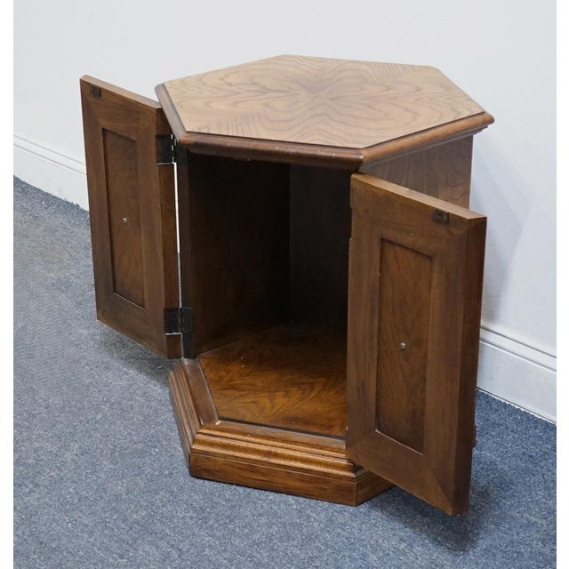 Hekman Furniture Bookmatched Walnut Italian Provincial 20" Hexagonal Storage Accent End Table 1205 For Sale In Kansas City - Image 6 of 11