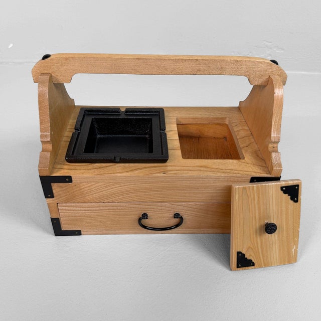 Black Japanese Wooden Tabako-Bon, 1980 For Sale - Image 8 of 11