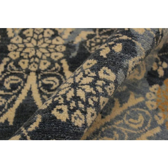 1990s Shabby Chic Abstract Modern Howard Gray/Ivory Wool Rug - 8'0 X 10'1 For Sale - Image 4 of 8