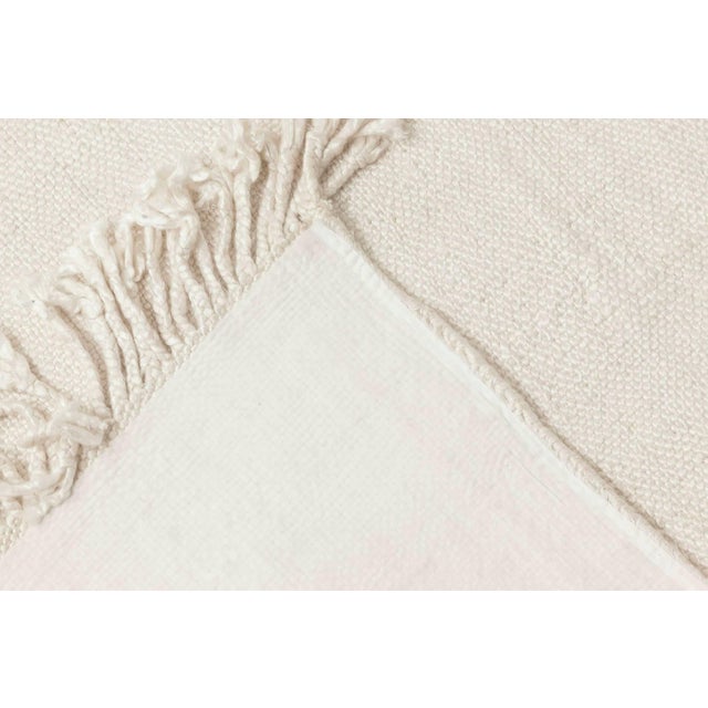 Contemporary Mirage Solid White Flat-Weave Wool Rug by Doris Leslie Blau For Sale In New York - Image 6 of 6