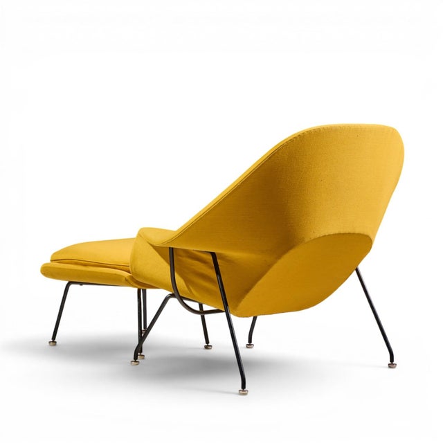 Black Eero Saarinen for Knoll Mid Century Womb Lounge Chairs With Ottomans - Pair For Sale - Image 8 of 13