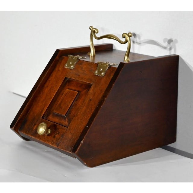 Small Antique Oak Coal Bin, England, 1900s For Sale - Image 3 of 15