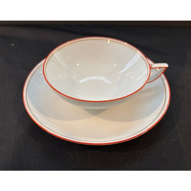 1920s Meissen, 1st Choice Cups & Saucers; Rare I-Form (I-Shape) Design - 13pcs For Sale - Image 4 of 12