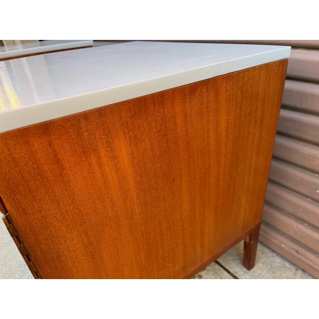 1950s 1950s Vintage Paul McCobb for the Irwin Collection Vitrolite Top Nightstands - a Pair For Sale - Image 5 of 8