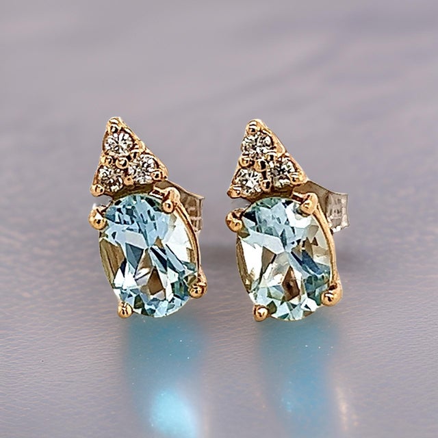 Traditional Natural Aquamarine Diamond Earrings 14k Y Gold 1.85 TCW Certified For Sale - Image 3 of 13