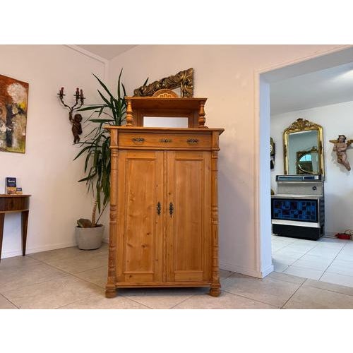 Rustic Sideboard/Vertiko with Shell-Shaped Top, Made of Spruce / Bookcase. Dimensions: Height x Width x Depth 178 x 96 x...