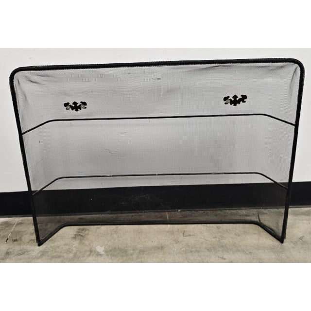 20th Century Neoclassical Large Wire Mesh and Brass Fireplace Screen For Sale - Image 4 of 6